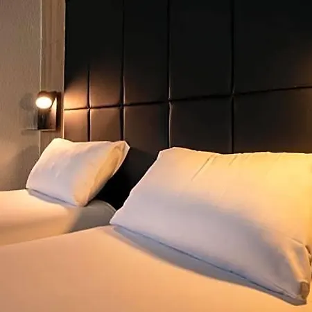 Le Cyrano Otel
