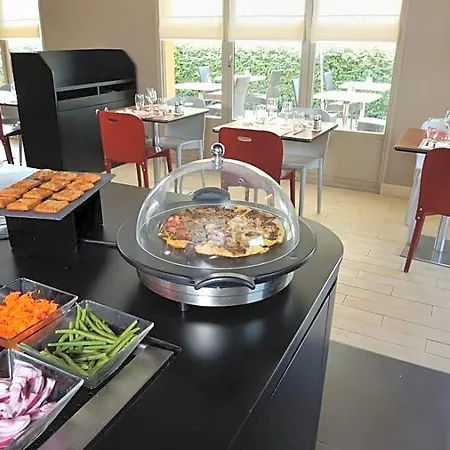 Le Cyrano Otel