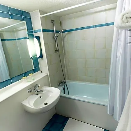 Le Cyrano Otel 3*