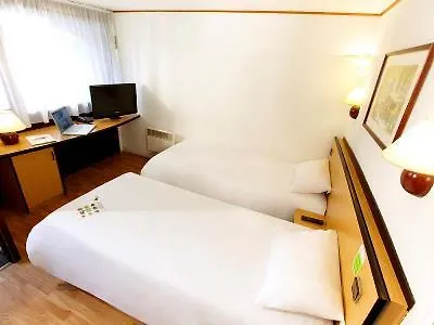 Otel Le Cyrano Bergerac