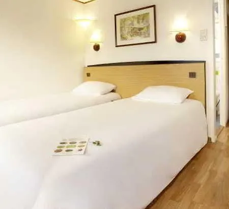 Le Cyrano Hotel
