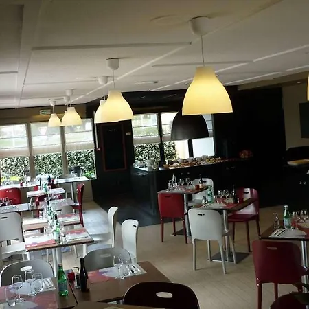 Le Cyrano 3*